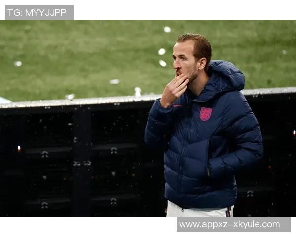 天空报道凯恩脚踝受伤能否参加与威尔士热身赛仍存疑问